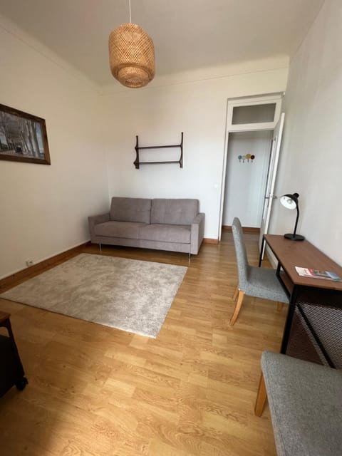 Living room, Photo of the whole room, Seating area