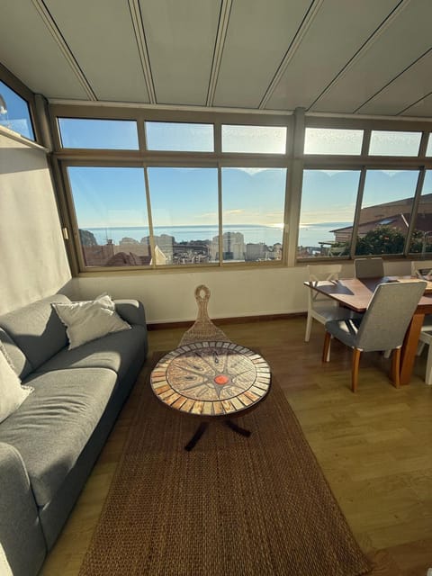 Frontiere de Monaco 3 Pieces Vue Mer Apartment in Cap-d'Ail