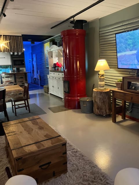 Vanha Ravintola Ölvin Suolatorilla - Vanhan Kanttorilan yhteydessä Apartment in Uusimaa