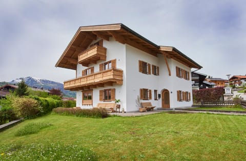 Property building, Spring, Day, Garden view, Mountain view
