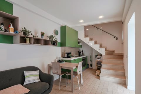 Kitchen or kitchenette, Living room, kitchen