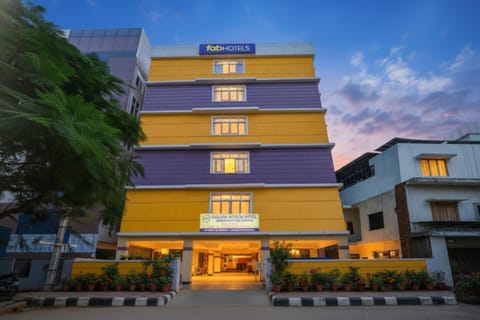 Property building, Facade/entrance