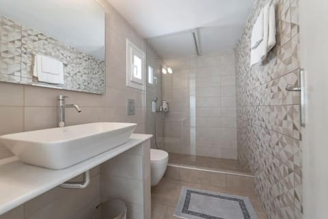 Yann House Imerovigli Apartment in Imerovigli