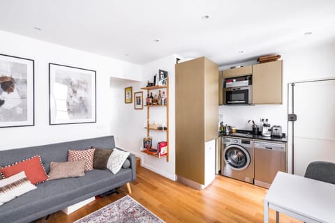 Ciseaux 4G - SAINT GERMAIN DES PRÈS - Best Location Apartment in Paris