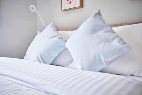 Harbour Apt Step to Beach & Bars- Princess Green 1 Apartment in Portrush