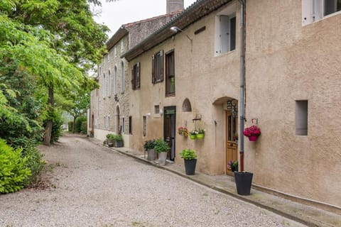 Property building, Garden view