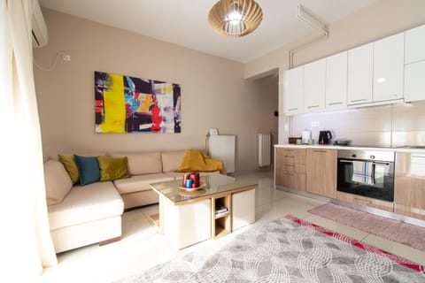 TV and multimedia, Kitchen or kitchenette, Living room, Seating area, pet friendly, toaster