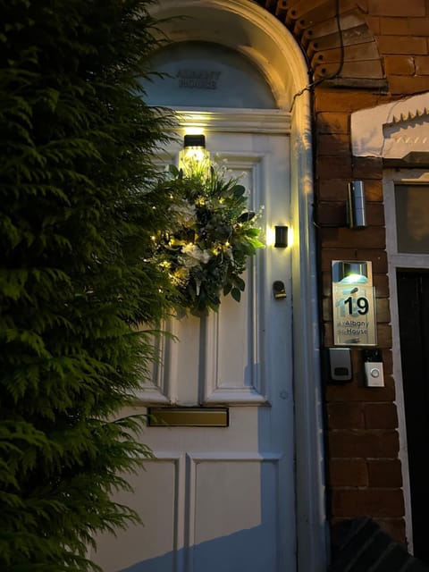 Albany house Harborne Bed and Breakfast in Birmingham