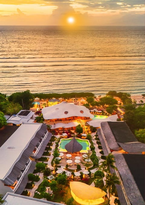 Day, Natural landscape, Beach, Pool view, Sea view, Swimming pool, Sunset