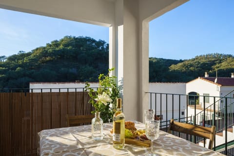 View (from property/room), Balcony/Terrace