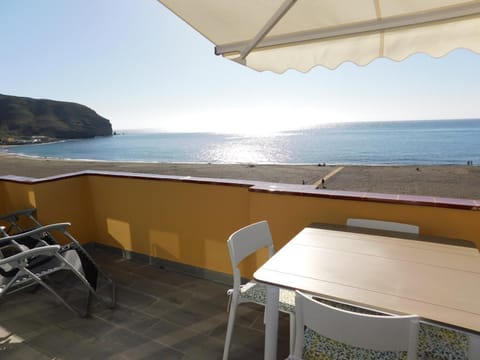 View (from property/room), Balcony/Terrace, Dining area, Beach, Sea view