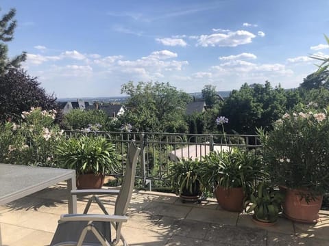 Natural landscape, Balcony/Terrace, Garden view