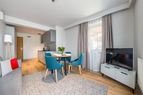 Kitchen or kitchenette, Living room, Dining area, Evening entertainment