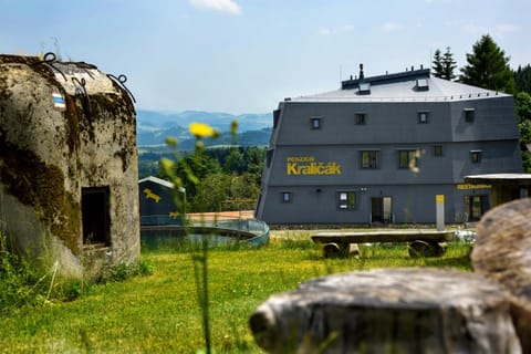Property building, Natural landscape