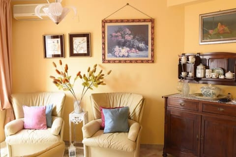 Living room, air conditioner