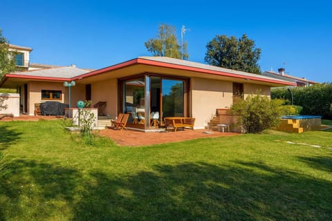Property building, Garden, Garden view