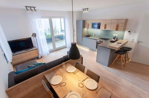 Kitchen or kitchenette, Living room, Dining area