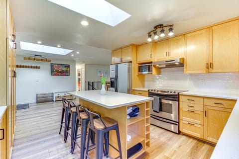 Classic Woodinville Wine Country Escape! House in Woodinville