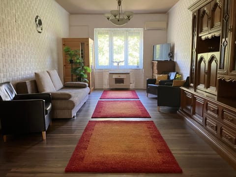 Sauna, TV and multimedia, Living room