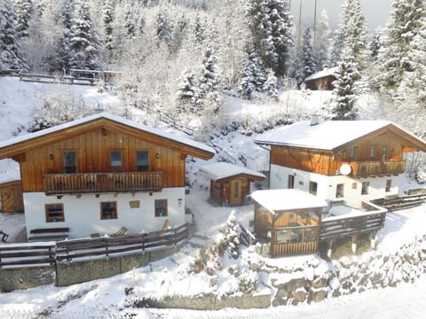 Property building, Winter