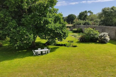 Maison de Caractère à 1 Km de la Mer House in Normandy