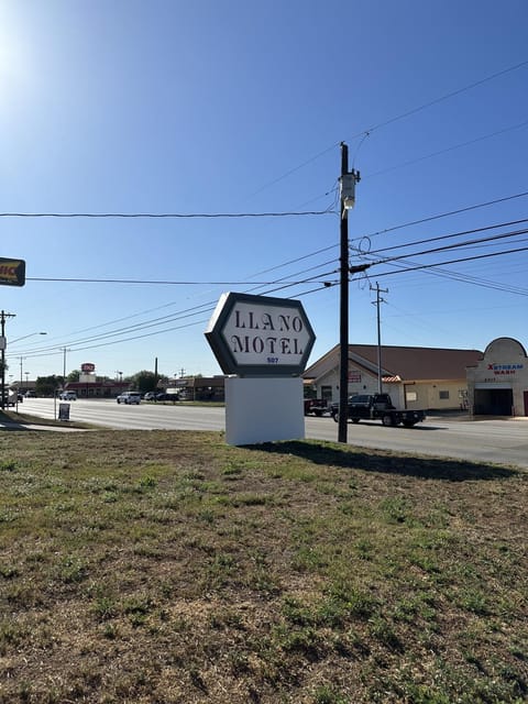 Property logo or sign