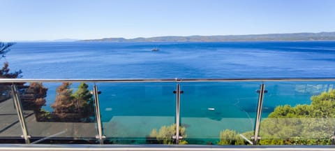 View (from property/room), Balcony/Terrace, Sea view