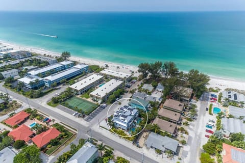 Fish Stix - 110 - 72nd St House in Holmes Beach