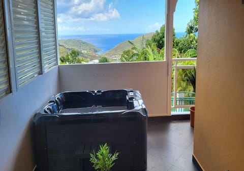 Day, Natural landscape, View (from property/room), Balcony/Terrace, Mountain view, Sea view