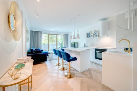 DR Apartments - Mavik Apartment in Sopot