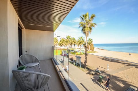 Natural landscape, Balcony/Terrace, Beach, Sea view