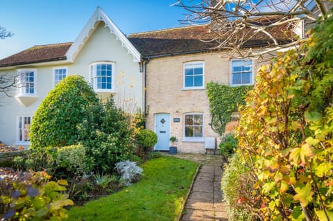 3 Lower Falkland Cottage Long Melford House in Babergh District