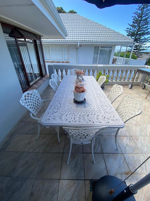 Patio, View (from property/room), Balcony/Terrace, Dining area