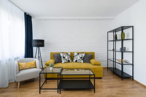 Communal lounge/ TV room, Living room, Photo of the whole room, Seating area