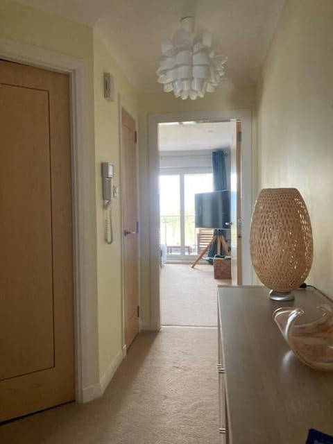 Beautiful 2 bedroom flat overlooking golf course Apartment in Carnoustie