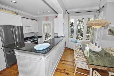 Beautiful 2 BR WaterColor 6 WaterColor Blvd #201 Steps to Beach Club condo Apartment in Watercolor