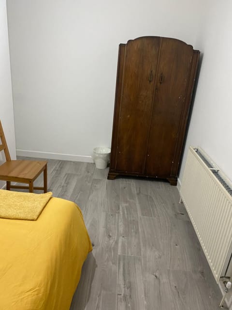 Calm residential house Vacation rental in Coventry