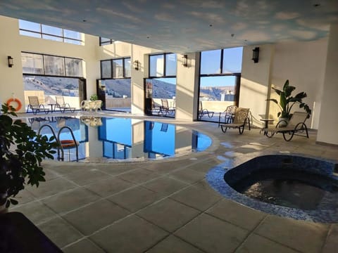 Hot Tub, Steam room, Swimming pool