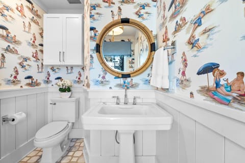 Gulf Front Views - "All Decked Out" Luxurious WaterColor Home - Steps to the Beach Club home House in Seaside