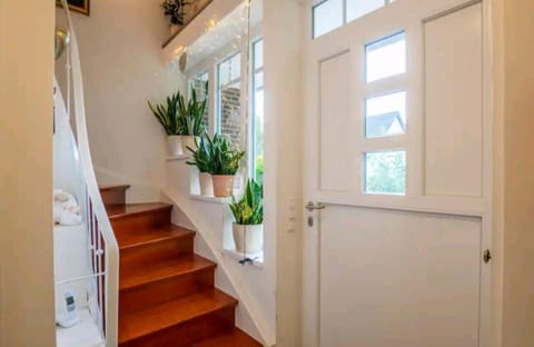 Dachgeschosswohnung Scharbeutz mit Garten Apartment in Scharbeutz