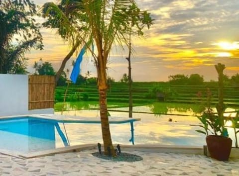 LaMedian SunSet View ,3 bed room Villa in Sukawati