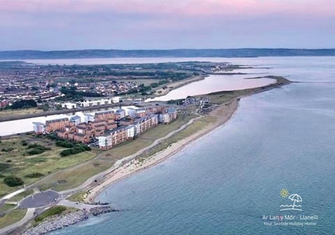 Ar Lan Y Mor - Stunning 2 bed coastal apartment Apartment in Wales