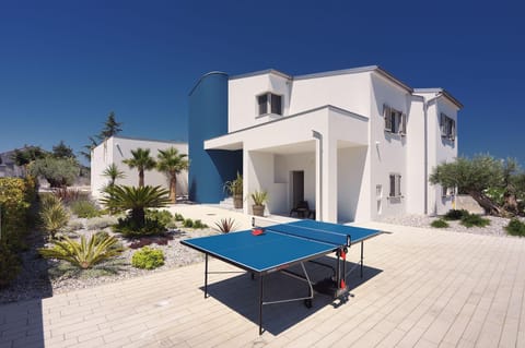 Traumvilla mit Blick auf die Brijuni Inseln, privatem Pool House in Pula