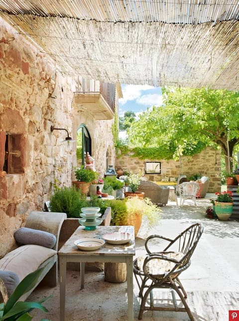 Patio, Garden view