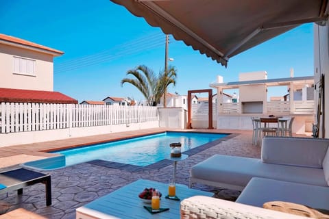 Patio, Day, Seating area, Pool view, Swimming pool, sunbed