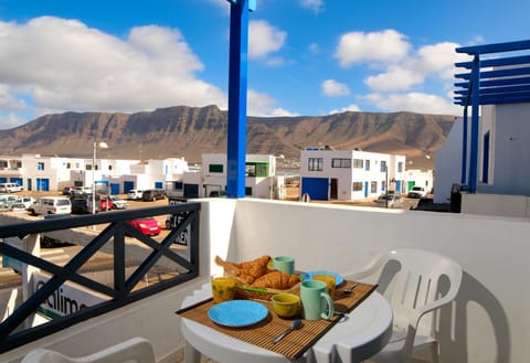 Property building, Off site, Balcony/Terrace