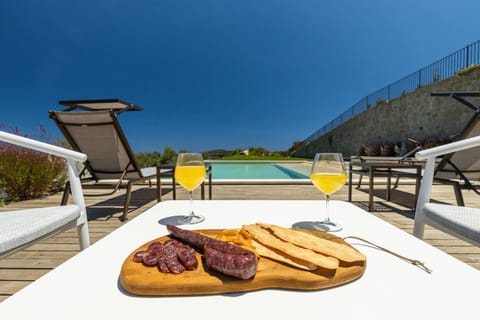 Natural landscape, Food, Pool view, Swimming pool, Swimming pool, sunbed