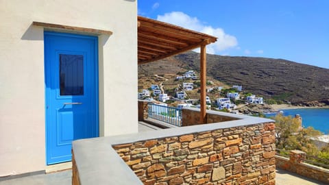 Property building, Day, Natural landscape