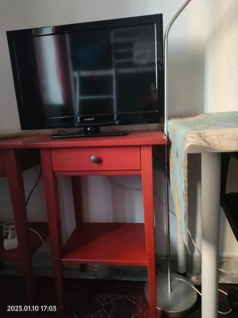 Habitación privada, luminosa y bien comunicada Apartment in Madrid