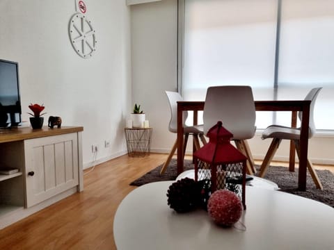 acogedor, con garaje, céntrico. Apartment in Vigo